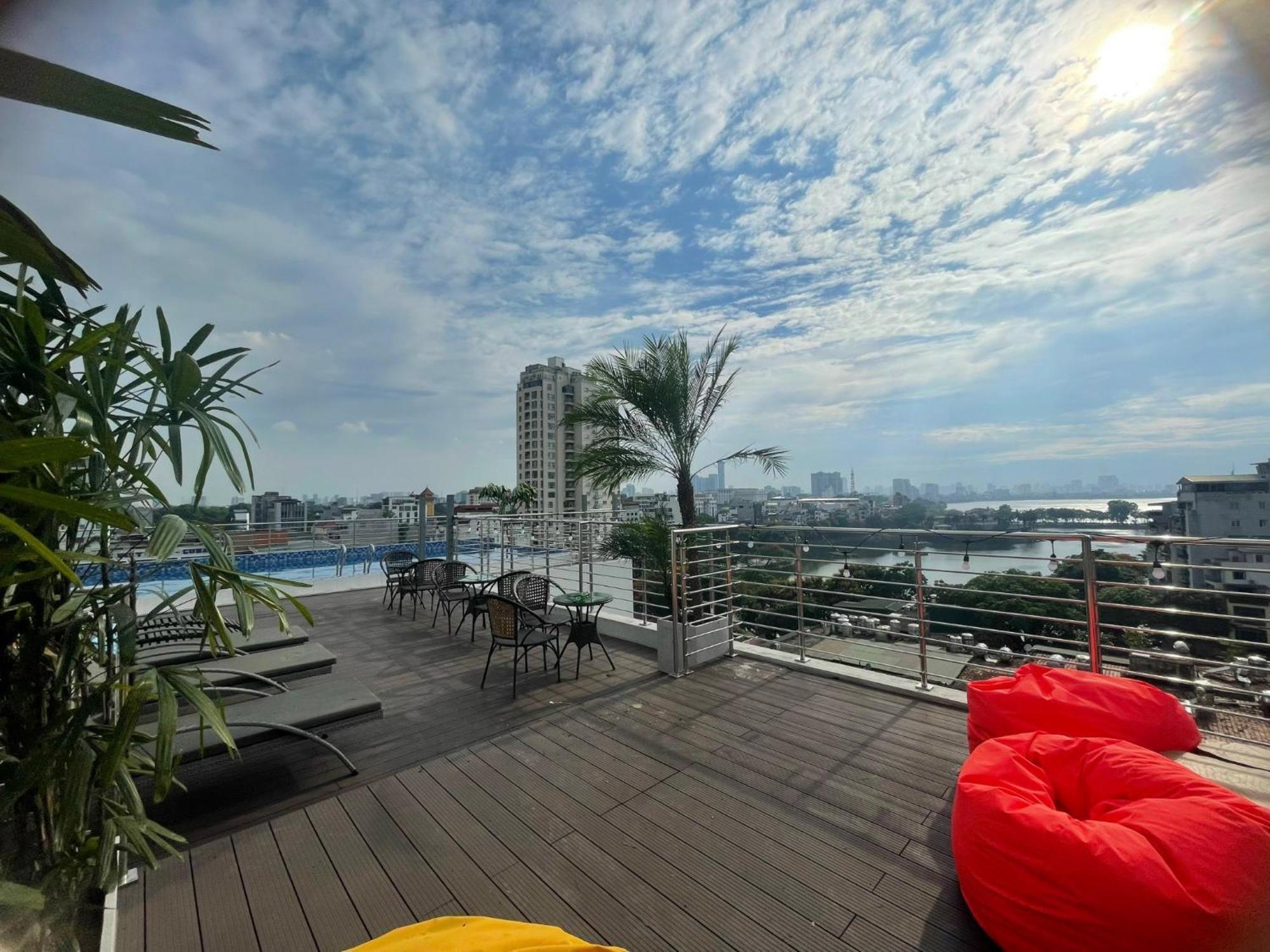 Luxe Paradise Premium Hotel Ханой Екстериор снимка