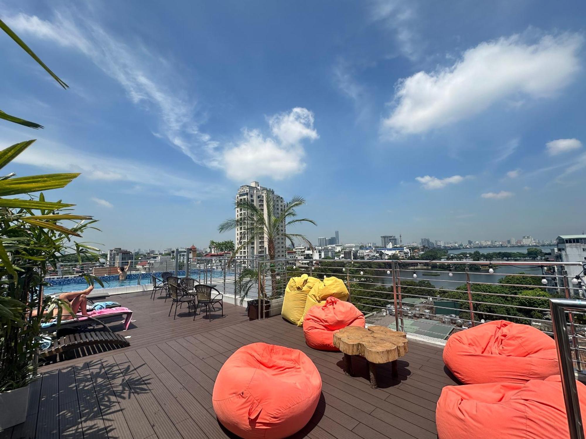 Luxe Paradise Premium Hotel Ханой Екстериор снимка