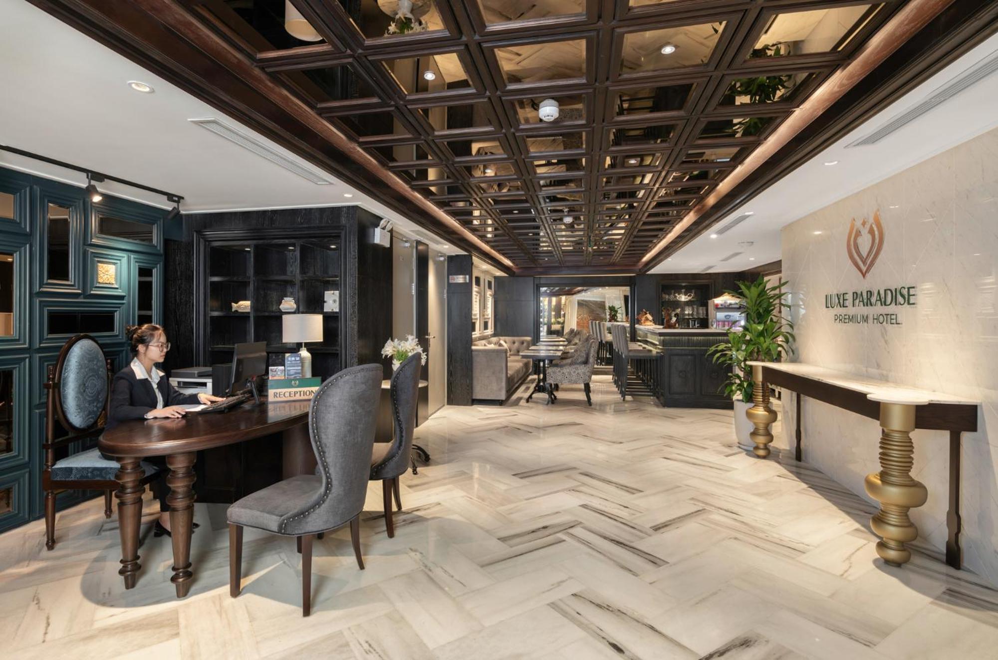 Luxe Paradise Premium Hotel Ханой Екстериор снимка
