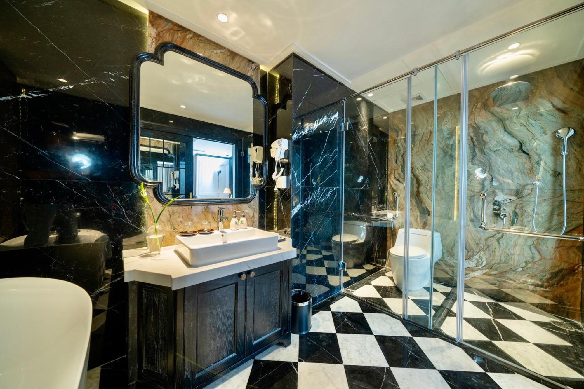 Luxe Paradise Premium Hotel Ханой Екстериор снимка